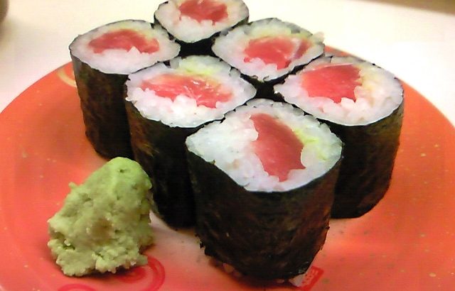 sushi roll of tuna
